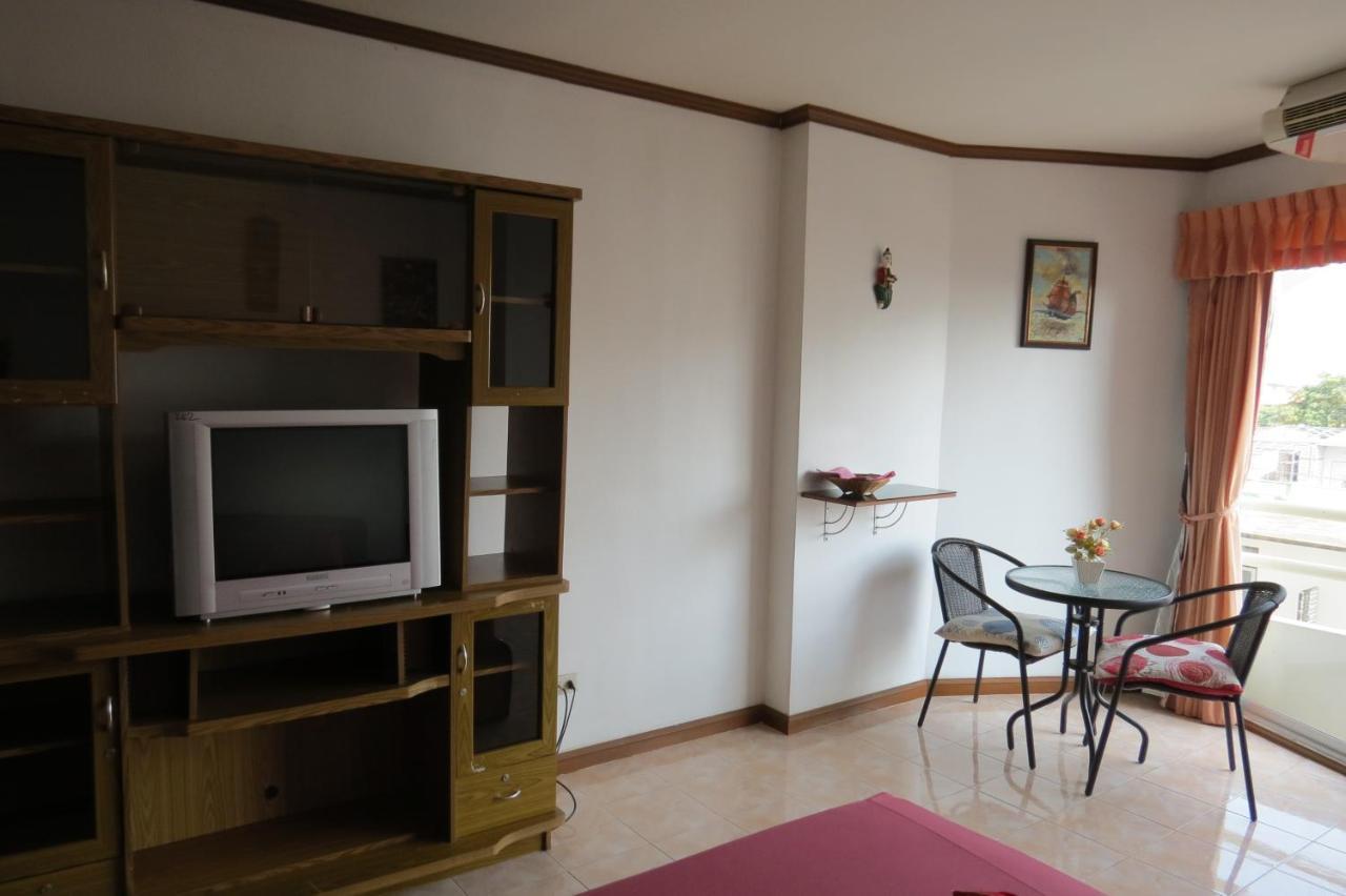 B&B View Talay 1B Apartments Pattaya Esterno foto