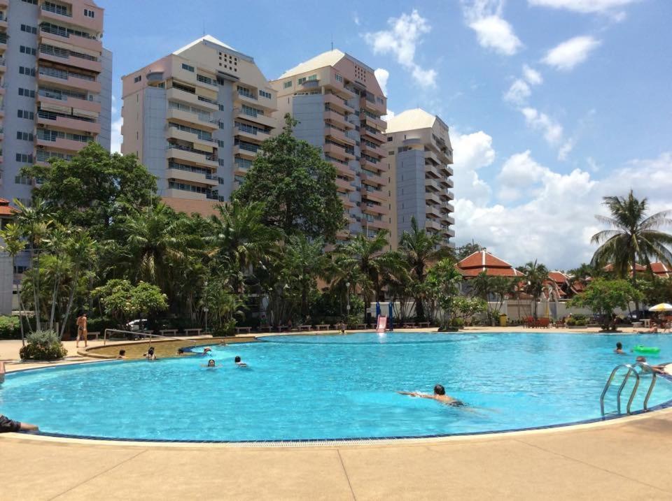 B&B View Talay 1B Apartments Pattaya Esterno foto